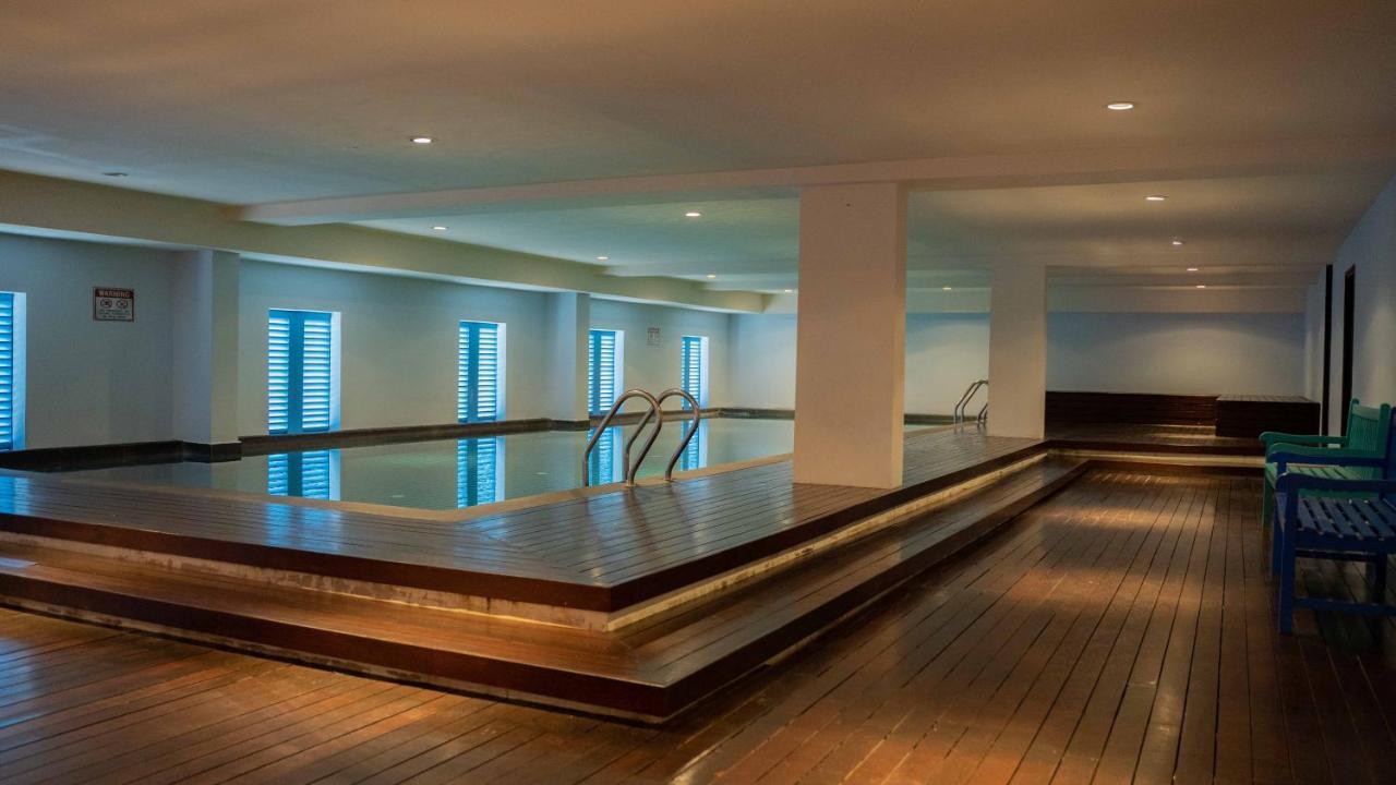 Kaizen Hotel & Suites Melaka Exteriör bild