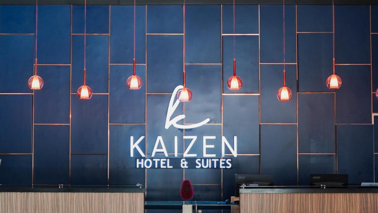 Kaizen Hotel & Suites Melaka Exteriör bild