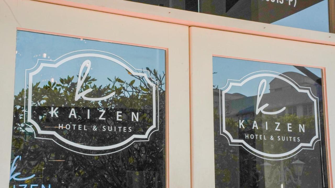 Kaizen Hotel & Suites Melaka Exteriör bild